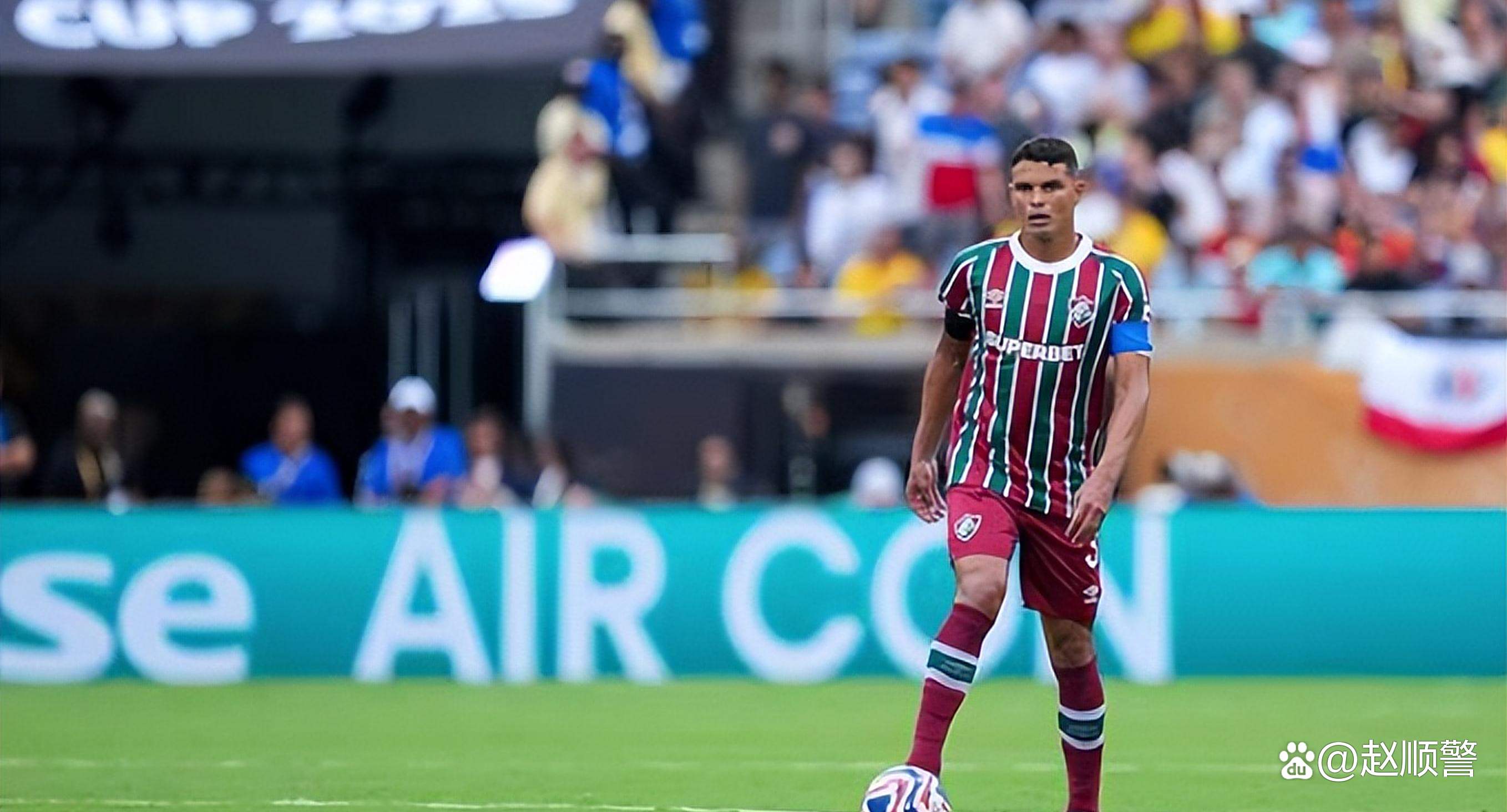 关于今晚意大利杯焦点战；切尔西完成再遭质疑；话题不断；身体对抗强度拉满的信息