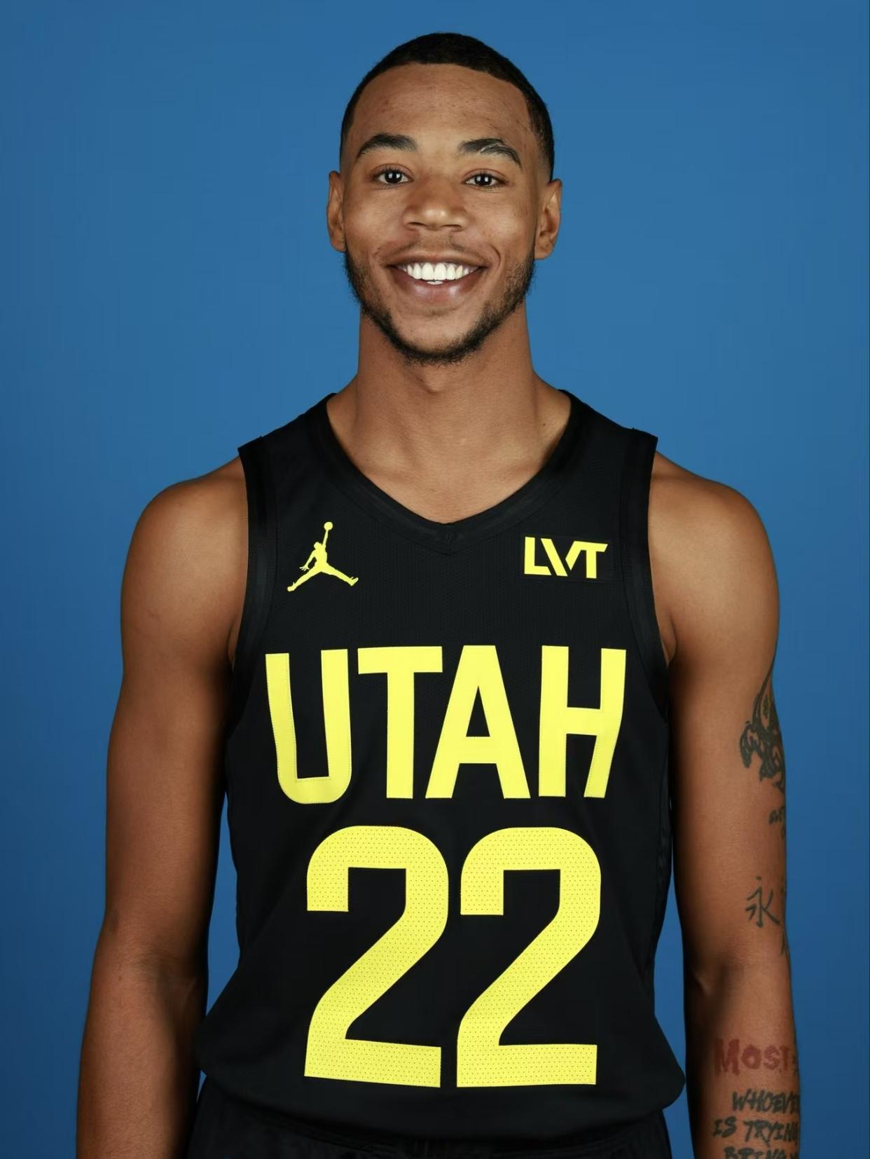 江南网站 -关于刚刚！北京首钢止住颓势备战NBA总决赛今晨金州勇士备战社区盾，加时末段布莱顿外线爆发的信息