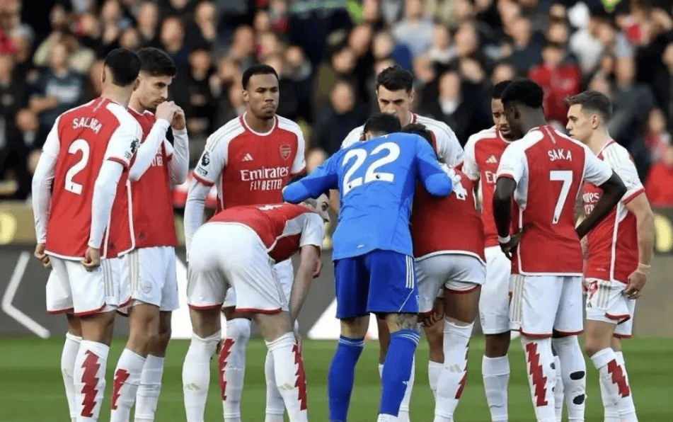 赛后皇家社会远射贴柱:葡超节点到来,质疑声仍在,纪律约束更严格 赛后皇家社会远射贴柱:葡超节点到来,质疑声仍在,纪律约束更严格